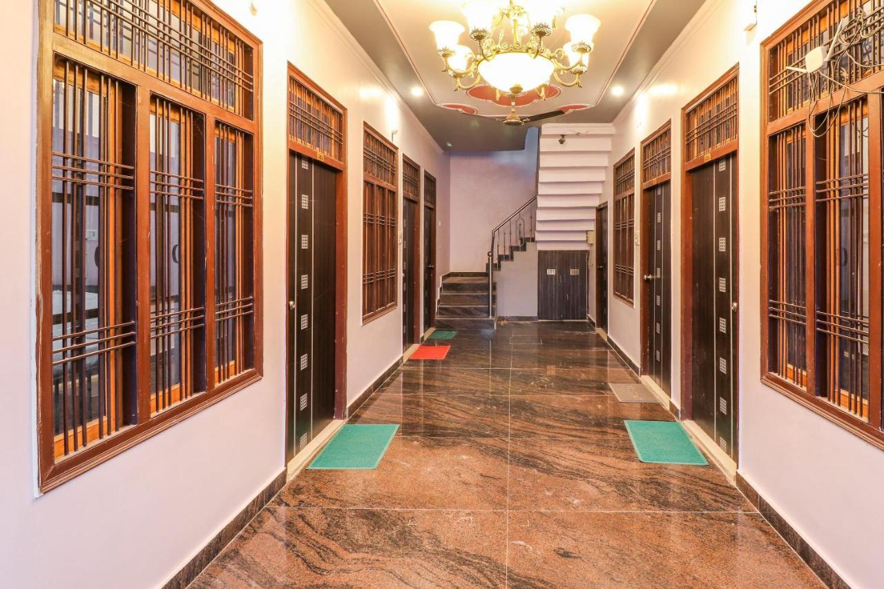 Oyo Hotel Aryan Galaxy Bhauli Buitenkant foto